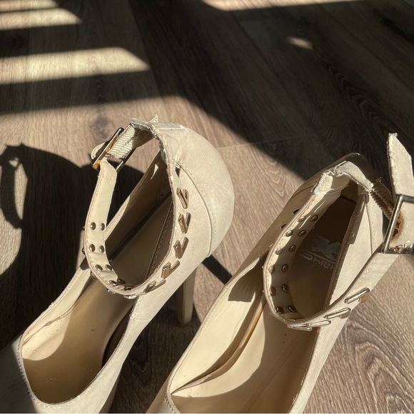 Shiek Platform Heels with ankle strap Tan 10 - Picture 5 of 6